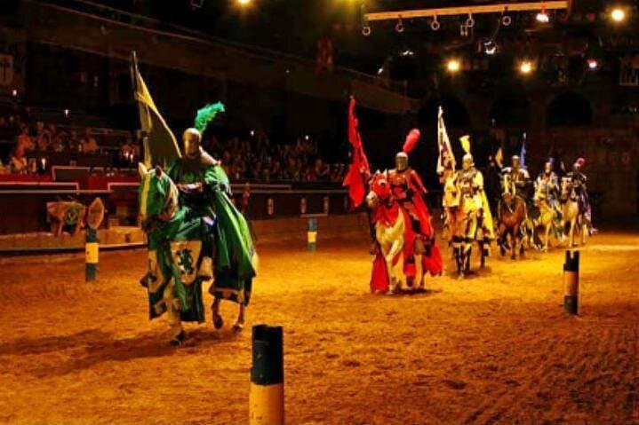 Banquete Medieval y Torneo con transporte de regreso