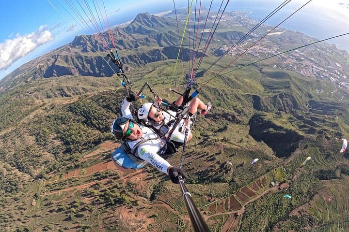 Vuelo en Parapente Bronce en Tenerife Sur con Recogida