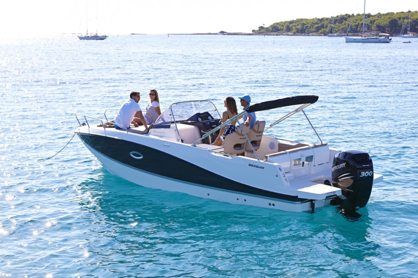 MONI BOAT