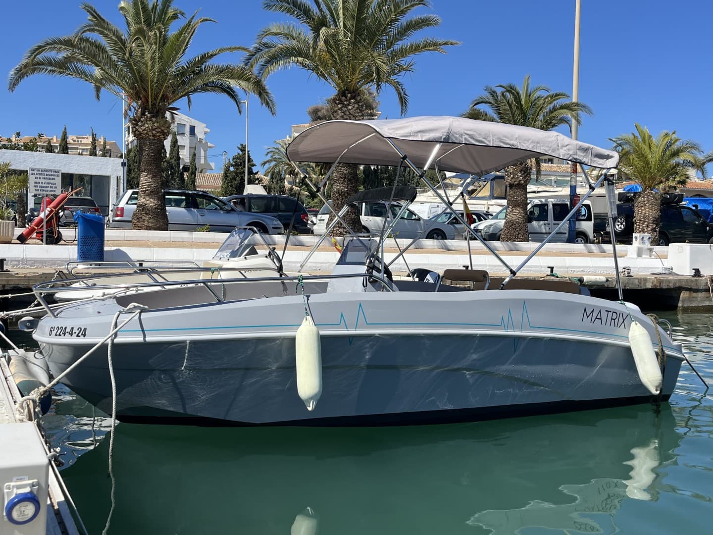 Barco sin título 6 personas