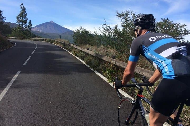 Escalada en bicicleta de carretera del Teide desde PdC