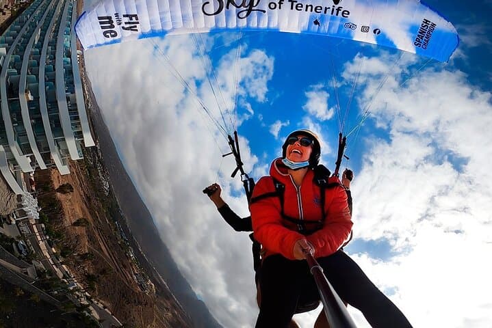 Vuelo Acrobático en Parapente con Campeón de España en Tenerife