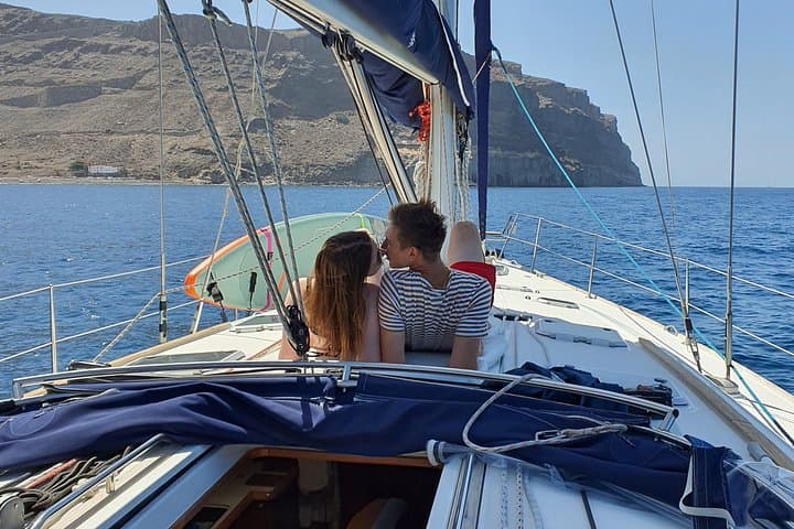 SailingTour privado de 3 horas por la tarde y esnórquel con comida y bebidas