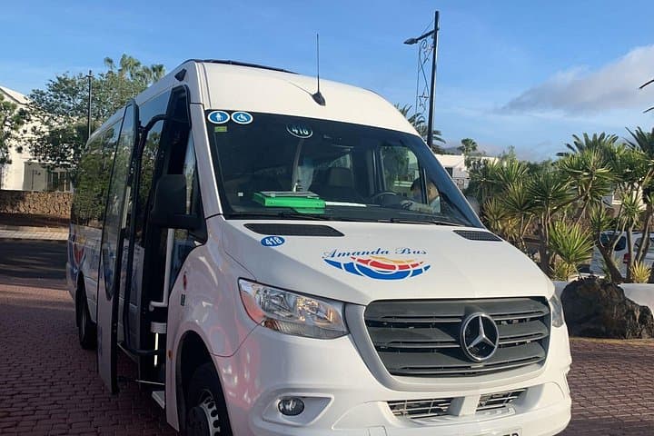 Excursión Privada de Medio Día por Lanzarote con Recogida