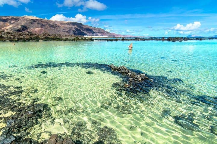 North Tour, Mirador, Brunch, White beach & lava pools