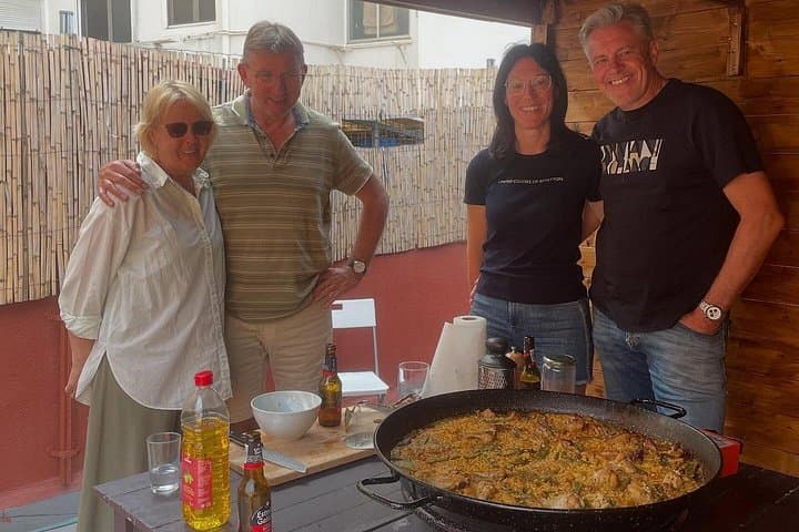 Experimente el arte de la auténtica paella valenciana