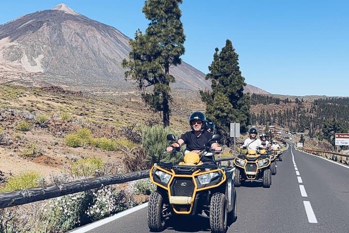 Puerto de la Cruz: Tour en Quad al Teide con Fotos & Snack Local
