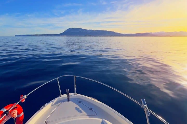Charter de Pesca y Paseos en Barco en Dénia