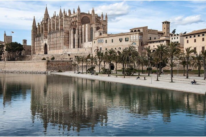 VIP Palma de Mallorca y Catedral desde el puerto de cruceros Grupo pequeño