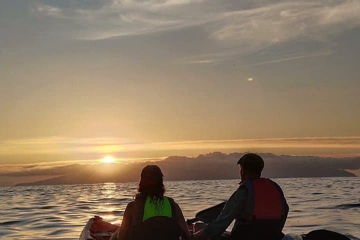 Paseo en kayak al atardecer en Alcalá : kayaks individuales, máx. 6 personas