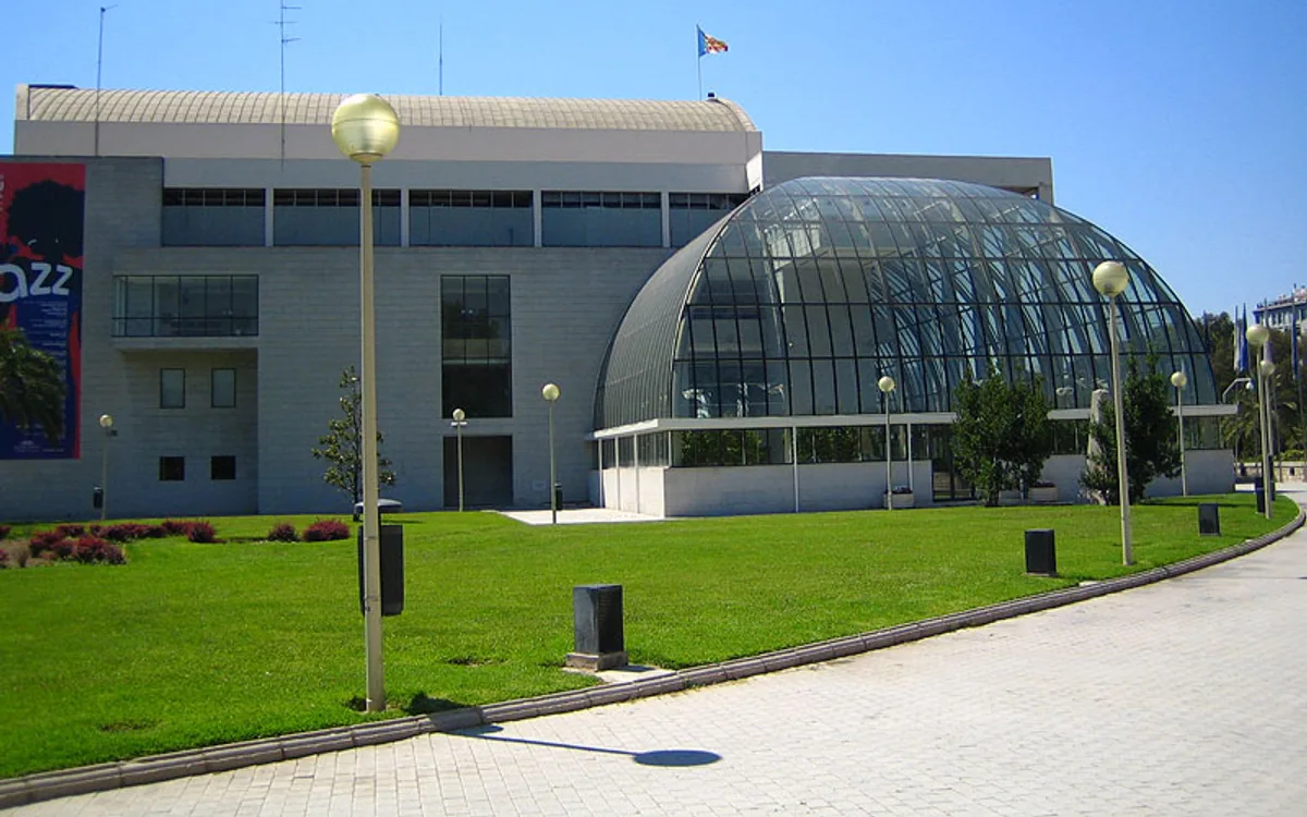 Vista de València Palau de la Música 2, imagen relacionada con Eventos en Valencia: cómo llegar sin coche